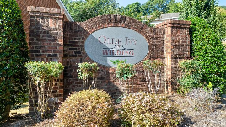 Property Photo: 2205 Old Ivy Way GA 30720