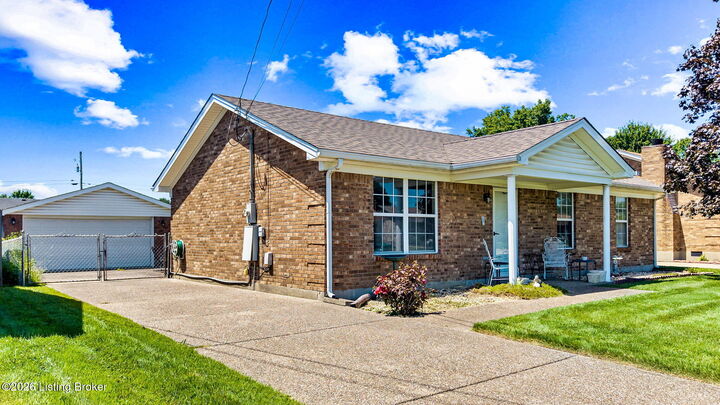Property Photo: 177 Wild Way KY 40229