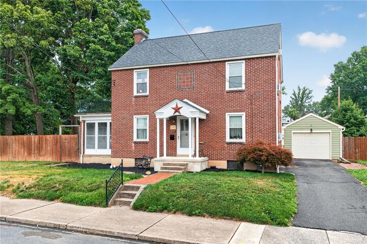 Property Photo:  315 New Street  PA 18951 