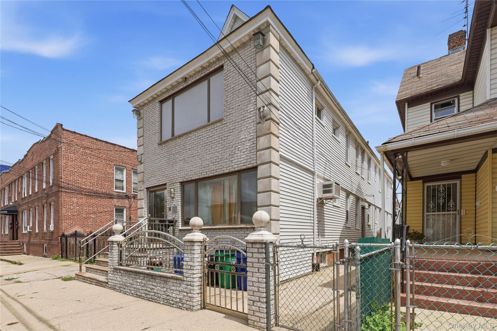 Property Photo: 9511 Cresskill Place NY 11435
