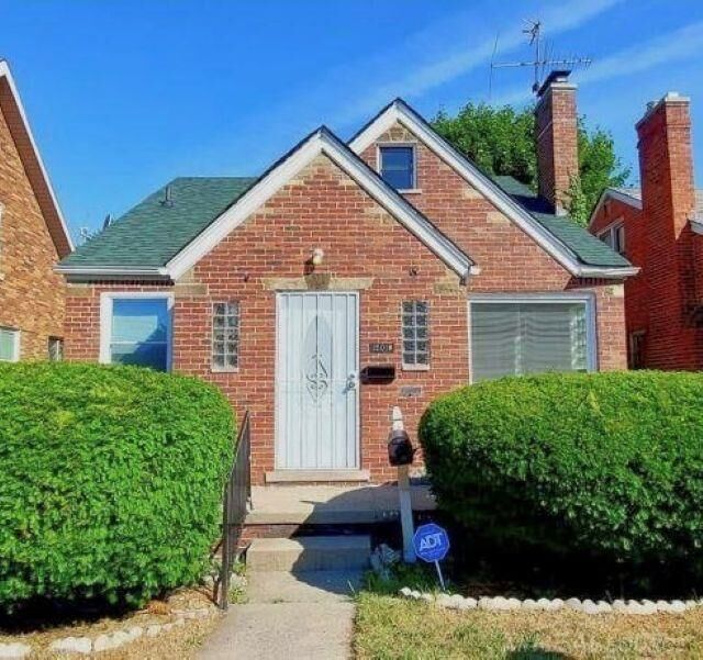 Property Photo:  12019 Nashville St Street  MI 48205 