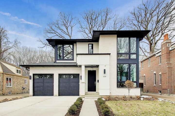 Property Photo: 1234 S Western Avenue IL 60068
