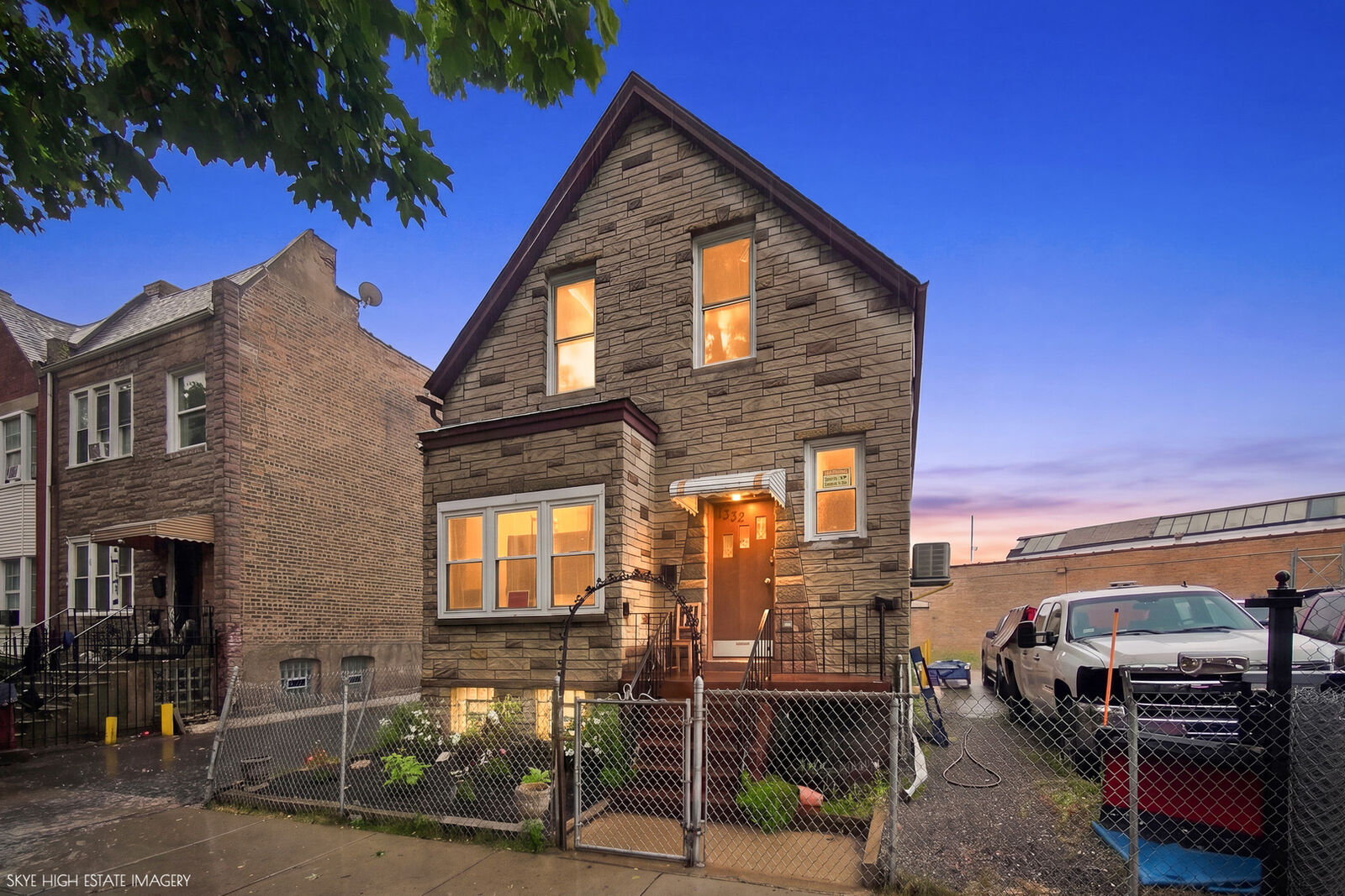 Property Photo:  1332 N Harding Avenue  IL 60651 