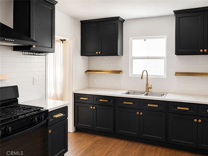 Property Photo:  1225 S Sierra Vista Avenue  CA 91801 
