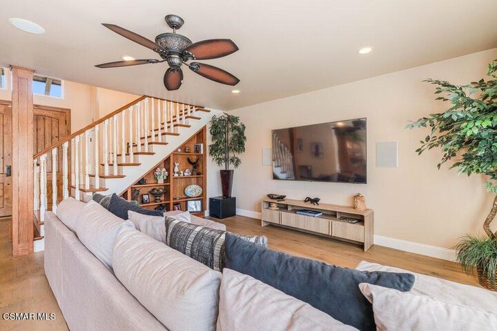 Property Photo: 5301 Cedarhaven Drive CA 91301