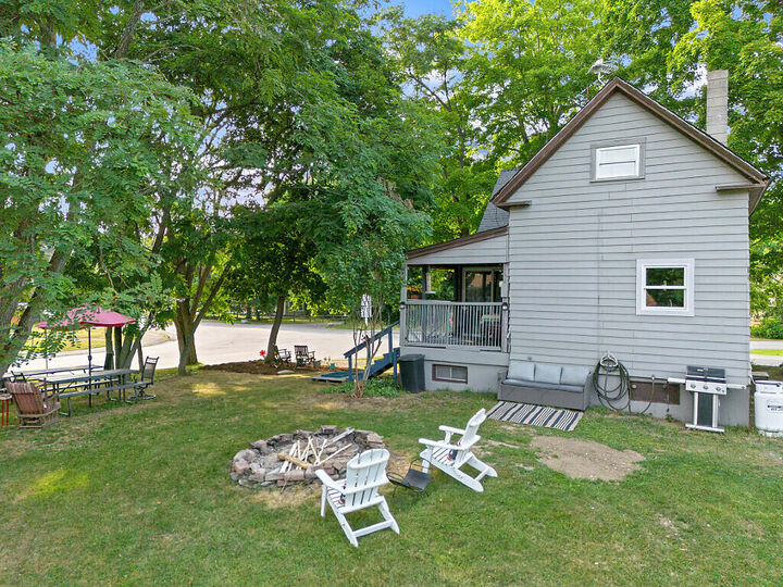 Property Photo: 21 Old Windsor Road ME 04358