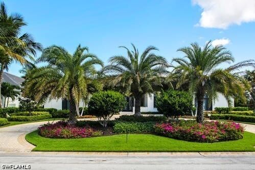 Property Photo: 595 Regatta Road FL 34103