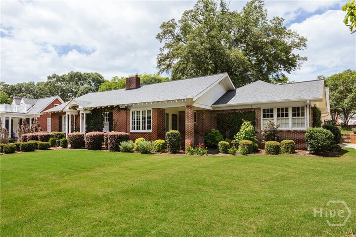 Property Photo:  410 Milledge Circle  GA 30606 