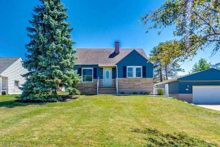 Property Photo:  325 Evelyn Avenue  OH 44131 