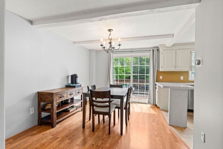 Property Photo:  124 Cannongate Iii Road  NH 03063 