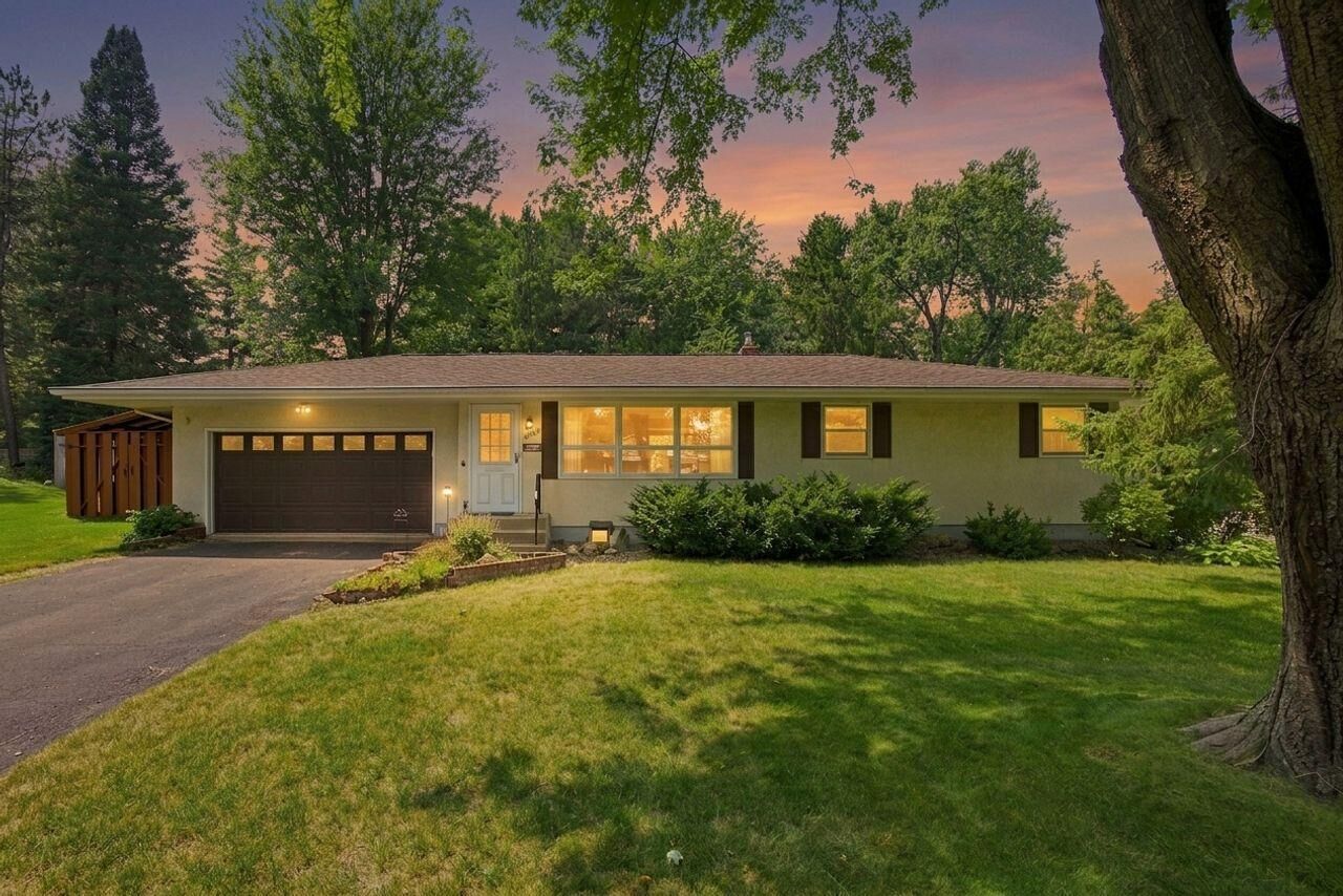 Property Photo: 4405 Jansa Drive MN 55126
