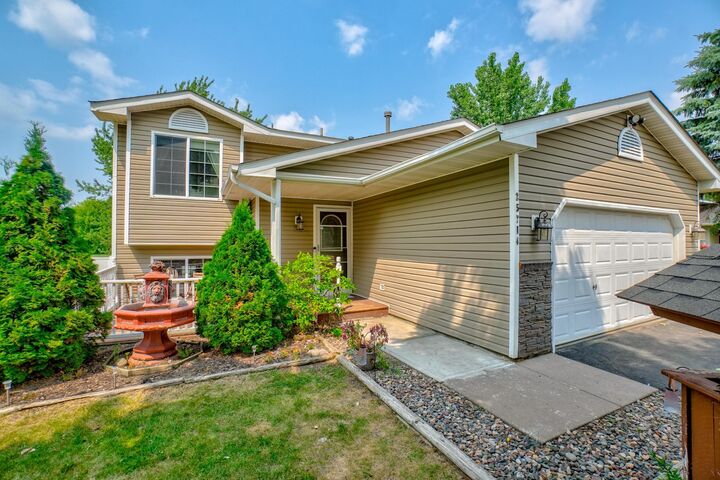 Property Photo:  25714 9th Street W  MN 55398 