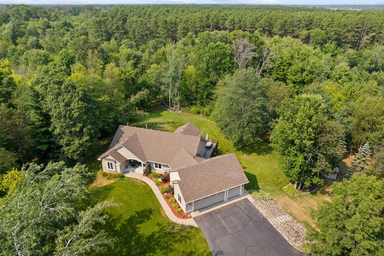 Property Photo:  27166 Bayshore Circle NW  MN 55040 
