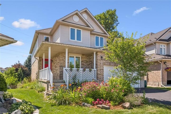 Property Photo: 56 Henhoeffer Crescent ON N2E 4H4