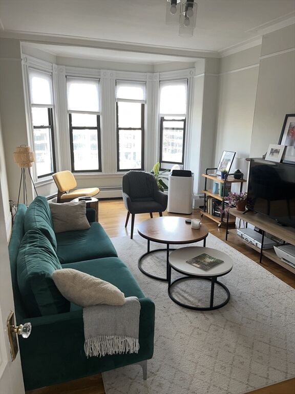 Property Photo:  19 Cortes St 10  MA 02116 