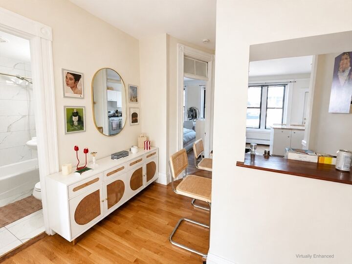 Property Photo:  19 Cortes St 10  MA 02116 