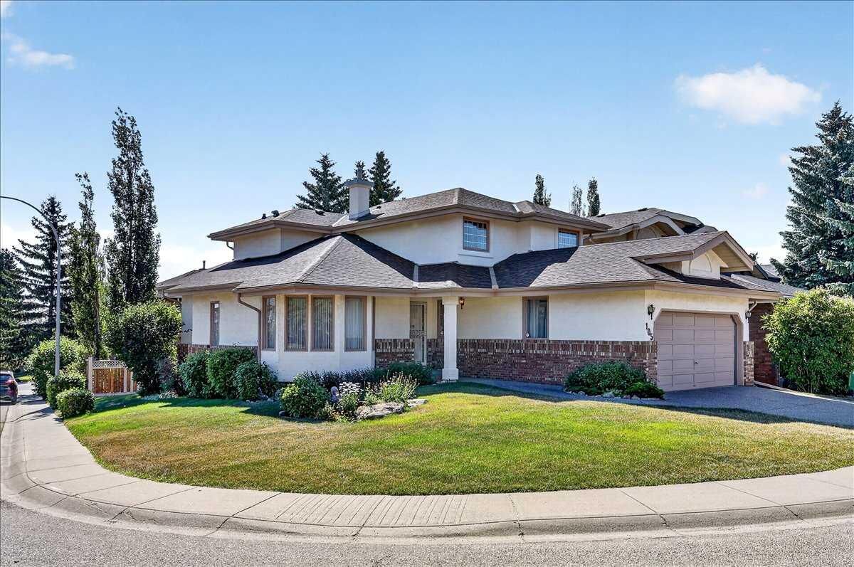 Property Photo:  105 Christie Knoll Heights SW  AB T3H 2V2 