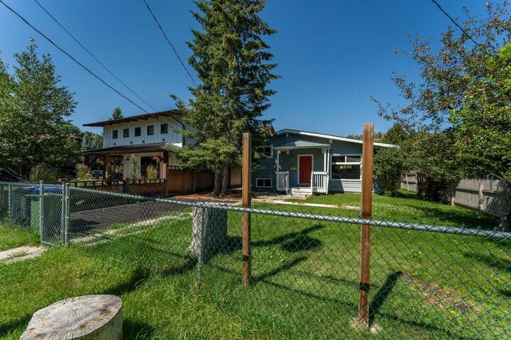 Property Photo: 106 Elma Street W AB T1S 1J9