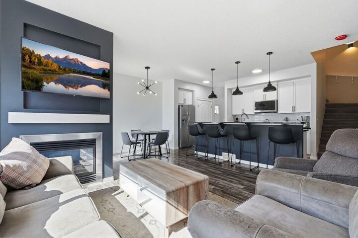 Property Photo: 17 Mahogany Terrace SE AB T3M 0R5