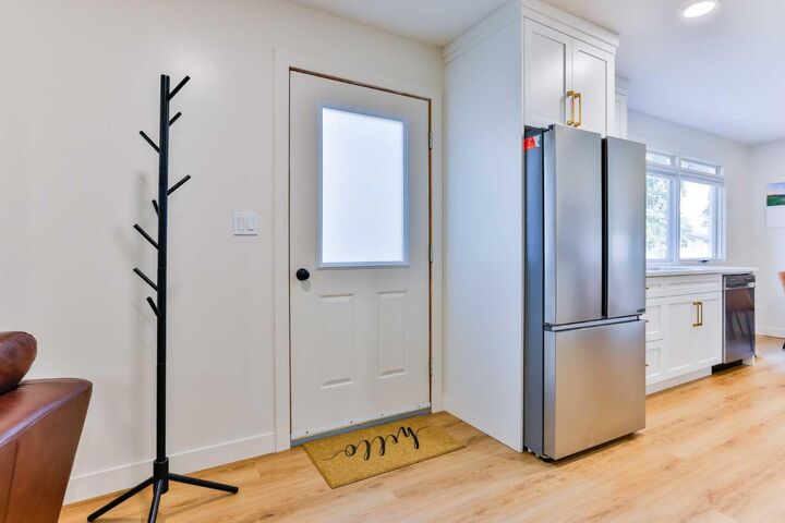 Property Photo: 5334 45 Avenue AB T1G 1C3