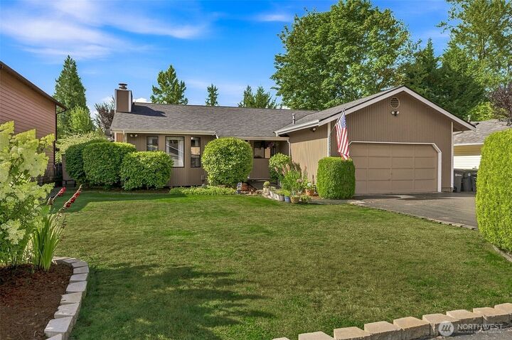 Property Photo:  22015  SE 267th S  WA 98038 