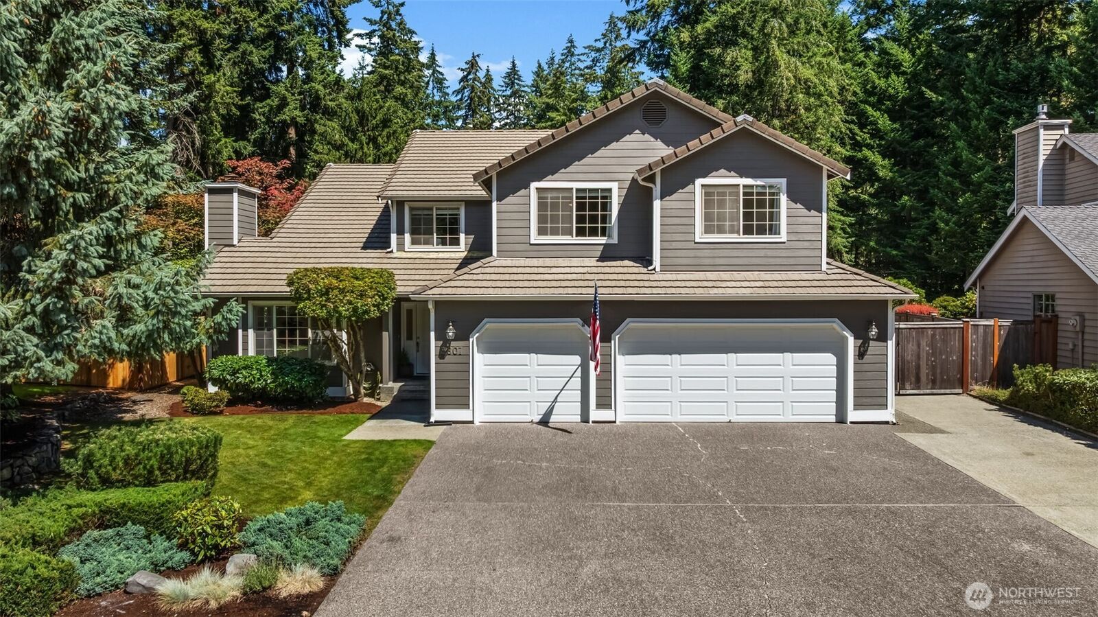 Property Photo: 3807 58th Street Ct NW WA 98335