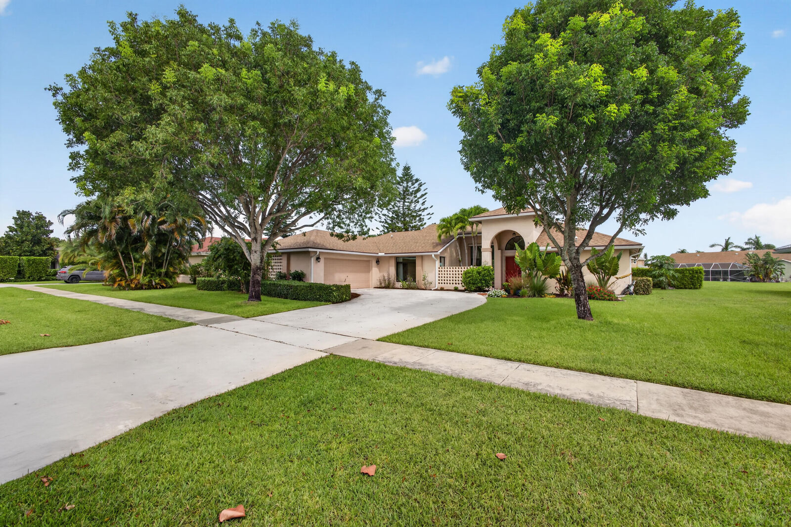 Property Photo:  1848 Lynton Circle  FL 33414 