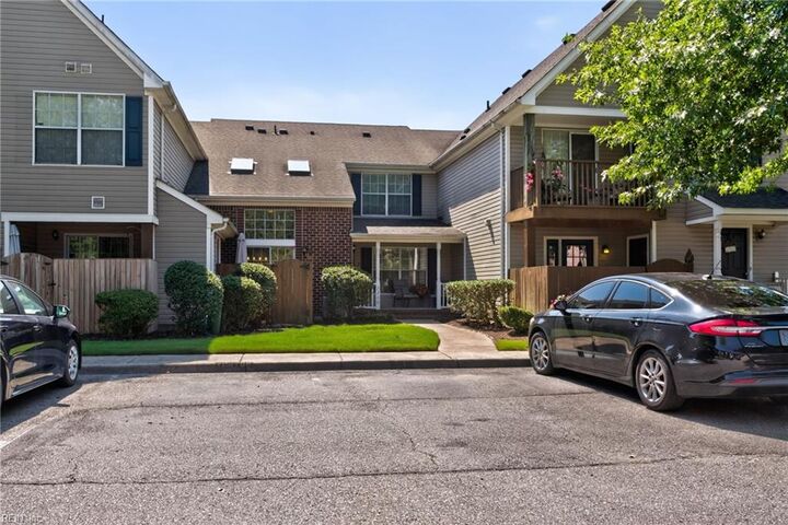 Property Photo: 2200 Willow Point Arch VA 23320