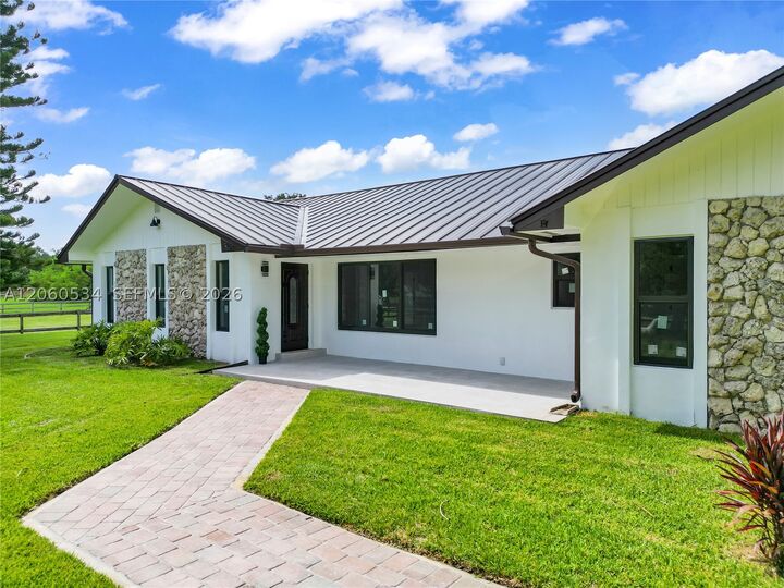 Property Photo: 17680 SW 54th St . FL 33331