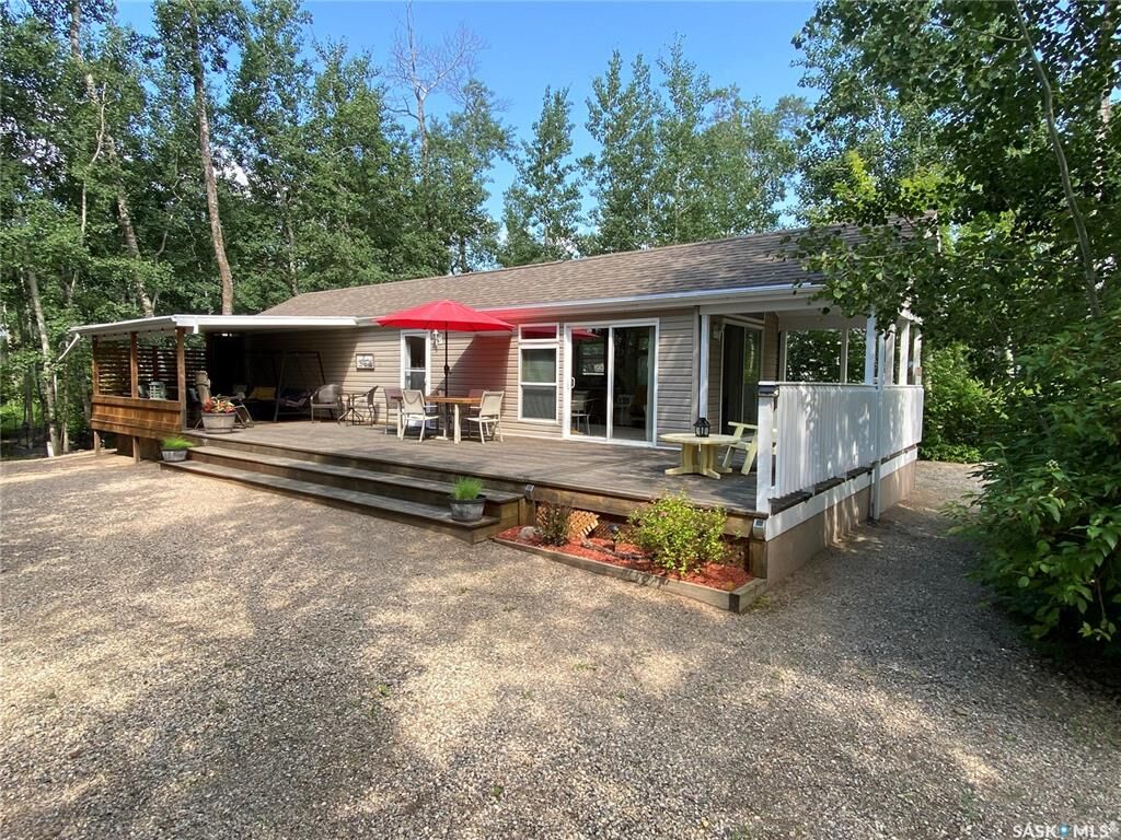 Property Photo:  25-26 Eugene Drive  SK S0A 0A0 