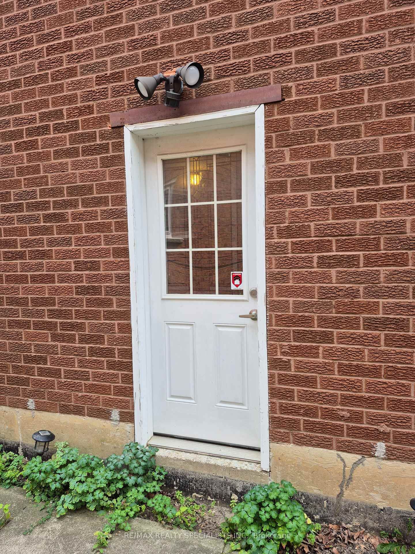 Property Photo: 353 Brownridge Drive Lower ON L4J 5X2
