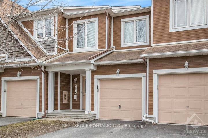 Property Photo: 222 Meadowbreeze Drive ON K2M 3B3