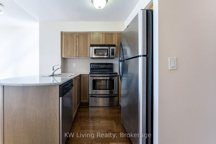 Photo de la propriété: 763 Bay Street 4009 ON M5G 2R3