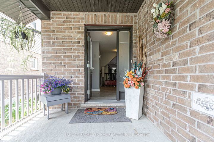 Property Photo: 53 Aberdeen Street ON N1M 0C1