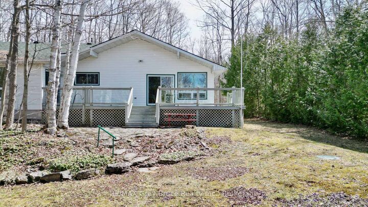 Property Photo: 294 Tammy's Cove Road ON N0H 1W0