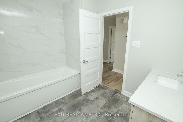 21 Glenco Road — photo 1