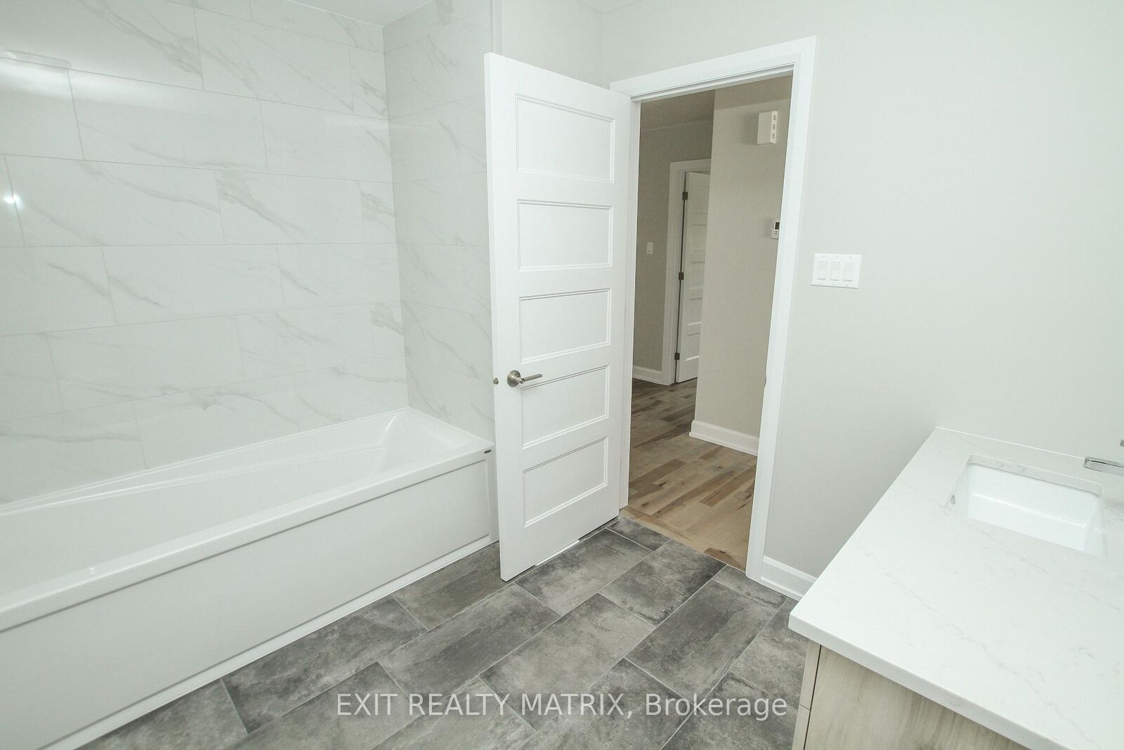 Property Photo: 21 Glenco Road ON K0C 2A0