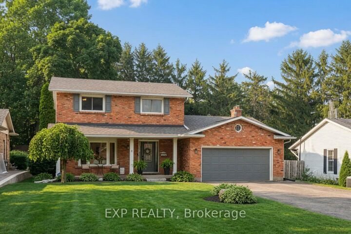 55 Forest Hill Crescent — photo 1