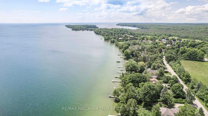 Property Photo: 1125 Woodland Drive ON L3V 6H1