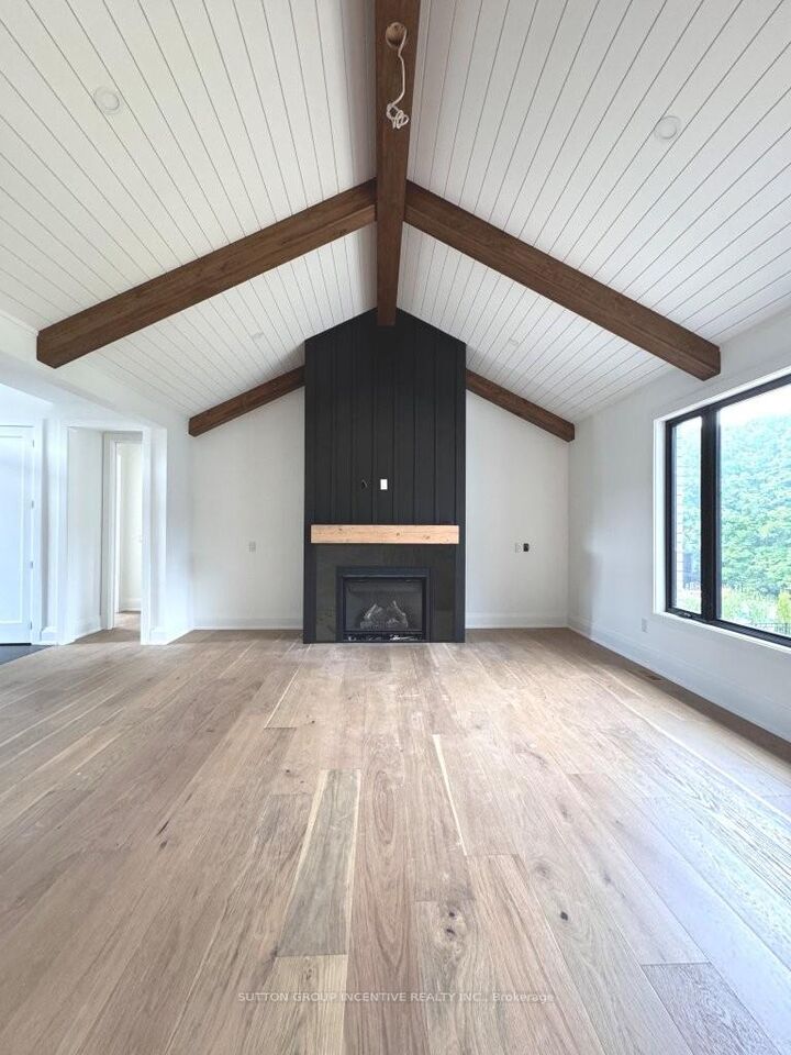 Property Photo: 5 Jean Miller Court ON L9X 2B1