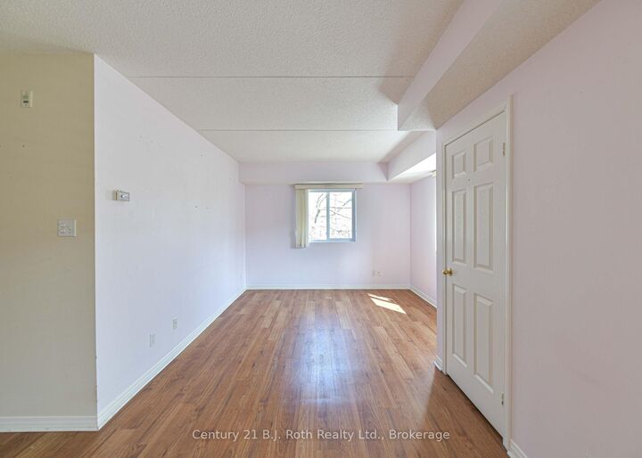 Property Photo: 115 Bond Street Unit 201 ON L3V 1J7