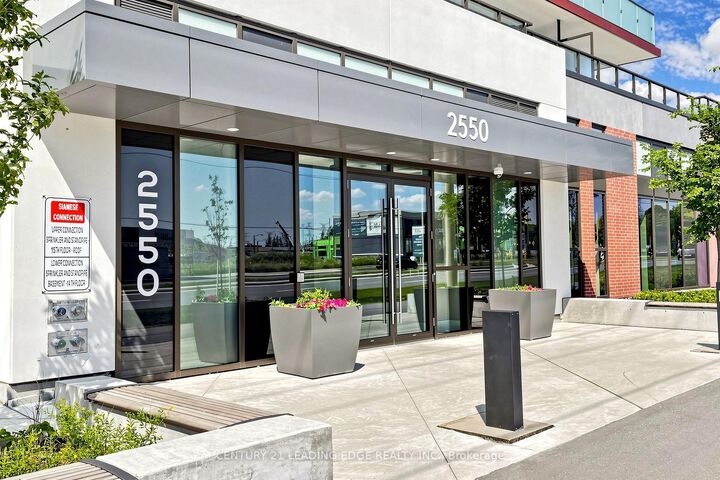 Property Photo: 2550 Simcoe Street N 409 ON L1L 0R5