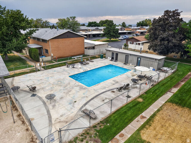 Property Photo:  983 E 5400 S  UT 84405 