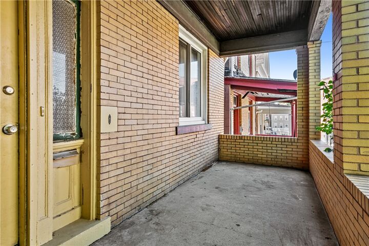 Property Photo: 107 Craighead St PA 15211