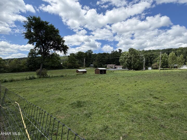 Property Photo: 1212 Briar Valley Road PA 15522