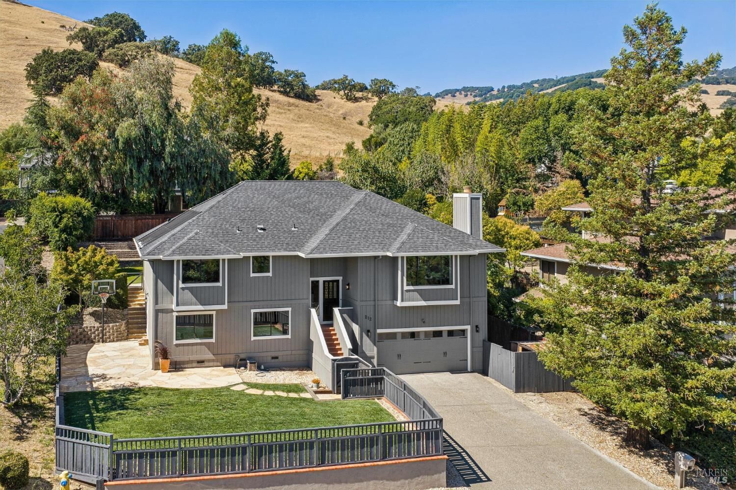 Property Photo: 212 San Ramon Way CA 94945
