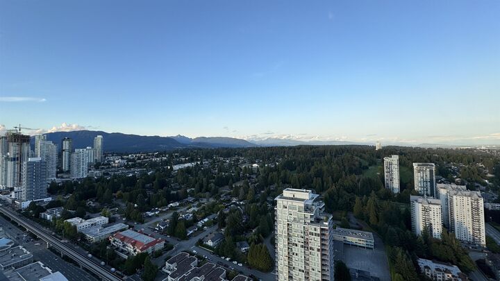 Property Photo: 3809 Evergreen Place 4302 BC V3J 0M1