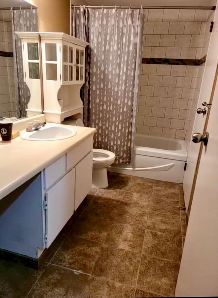 Property Photo: 9672 134 Street 214 BC V3T 5L5