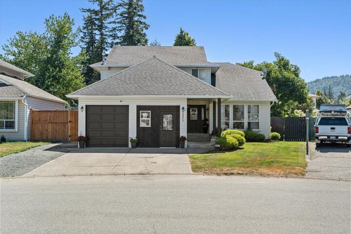 6033 Glenroy Drive — photo 1