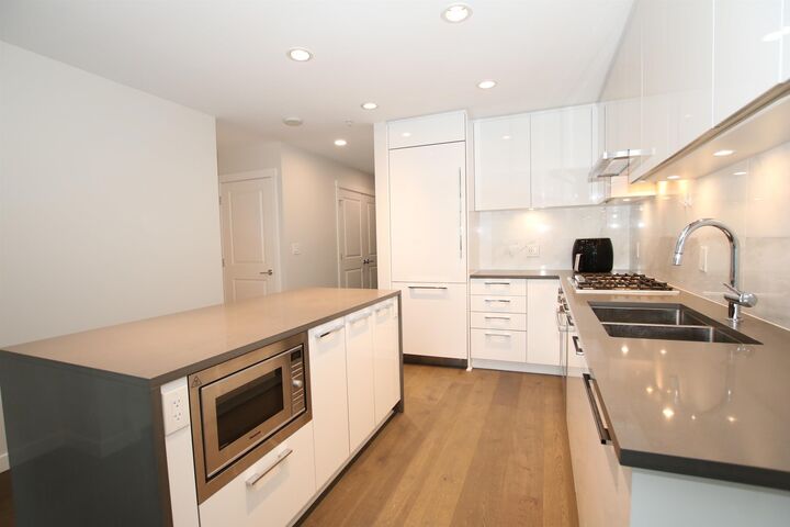 Property Photo:  3487 Binning Road 1107  BC V6S 0K8 